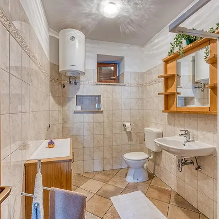 Silvano Radosi Guest house Kadumi